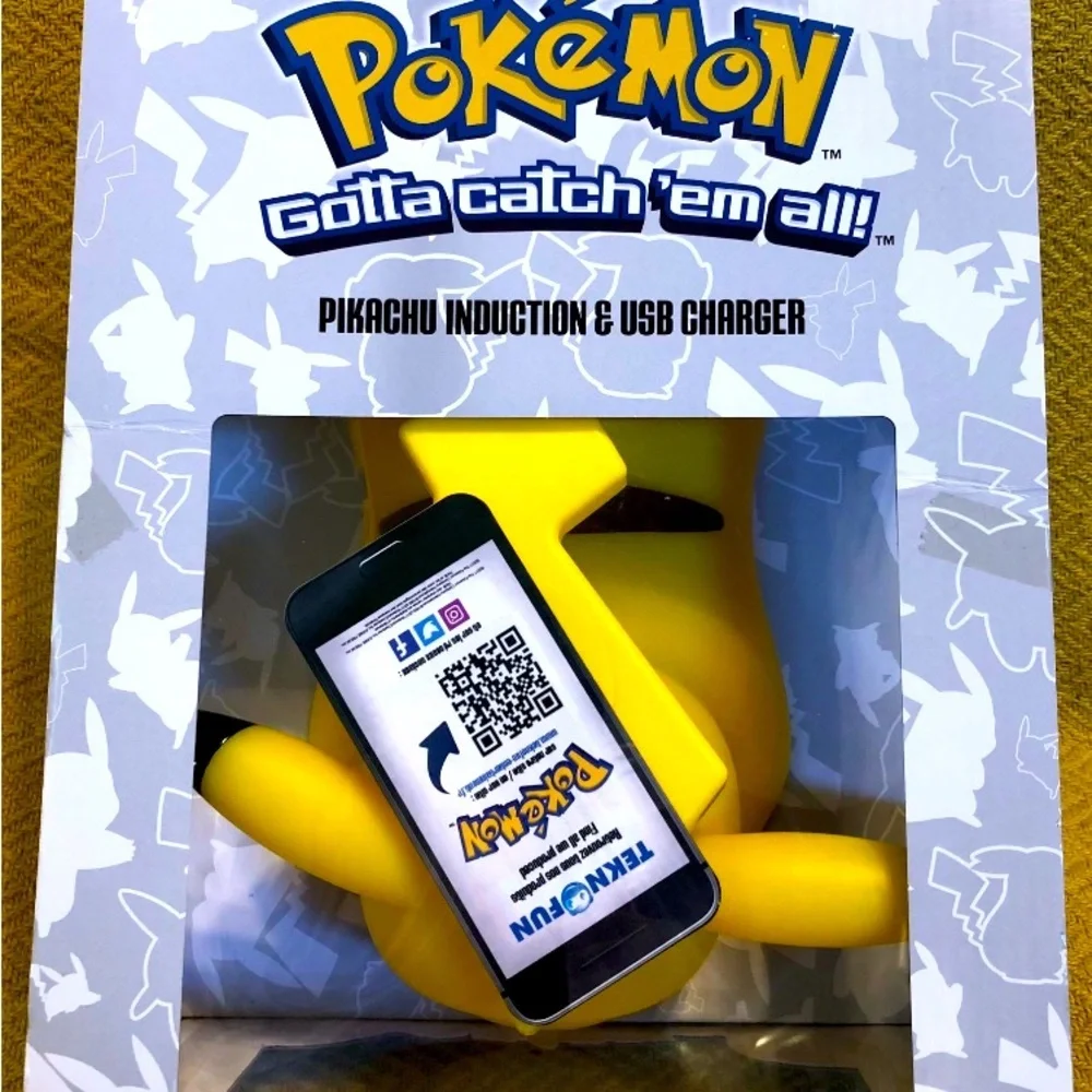 NEW Pokémon Pikachu Wireless Phone Charger / USB Ports